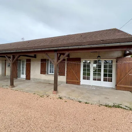 Holiday home Charmante Proche Vichy Saint-Etienne-de-Vicq