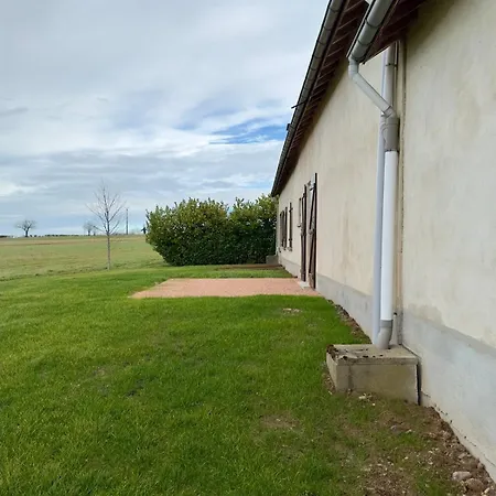 Prázdninový dům Charmante Proche Vichy Saint-Étienne-de-Vicq